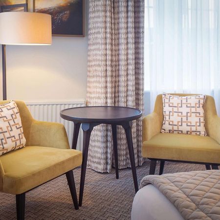 Mercure Blackburn Dunkenhalgh Hotel & Spa Акрингтън Екстериор снимка