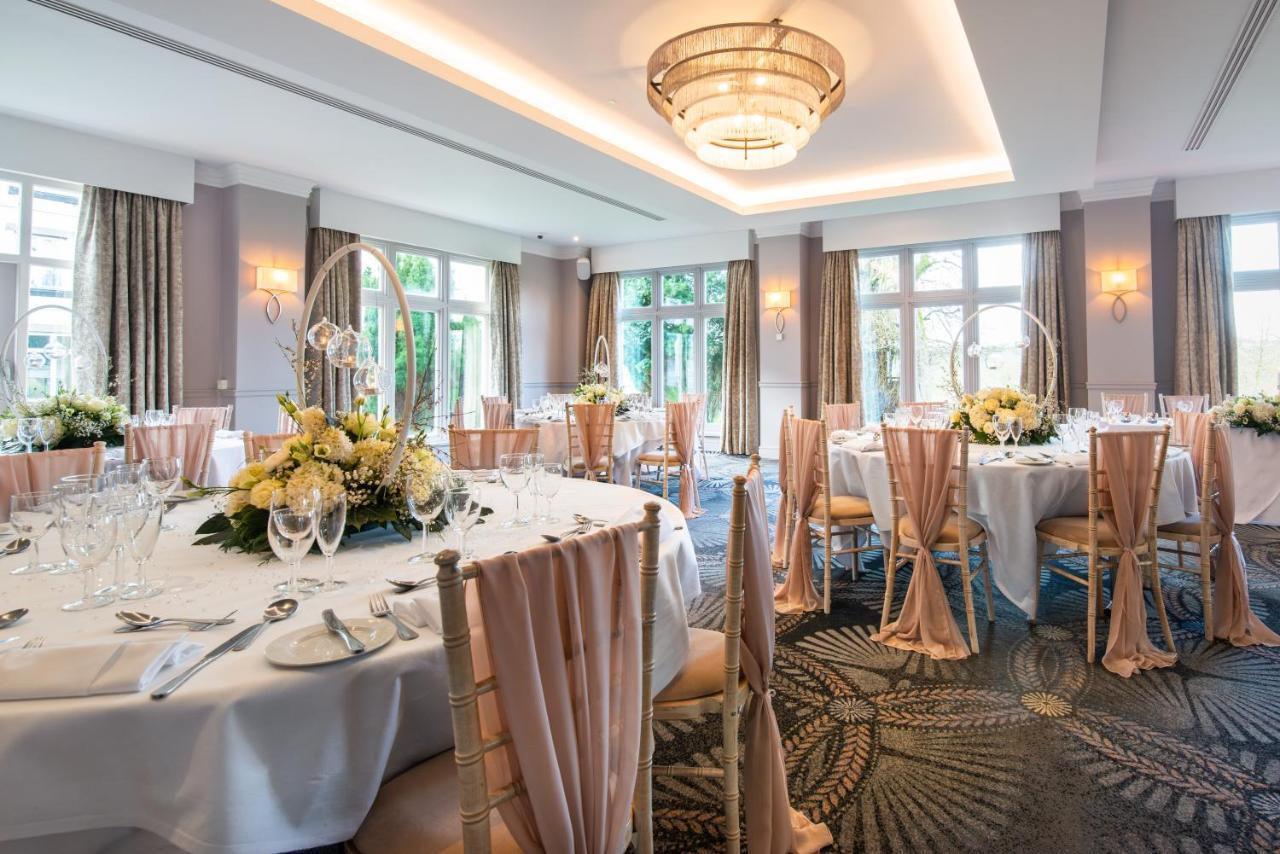 Mercure Blackburn Dunkenhalgh Hotel & Spa Акрингтън Екстериор снимка