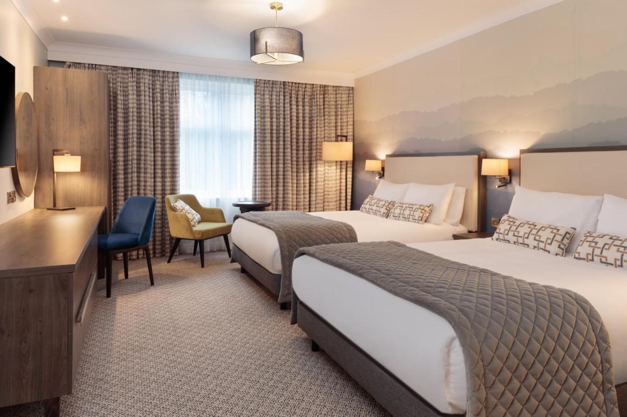 Mercure Blackburn Dunkenhalgh Hotel & Spa Акрингтън Екстериор снимка